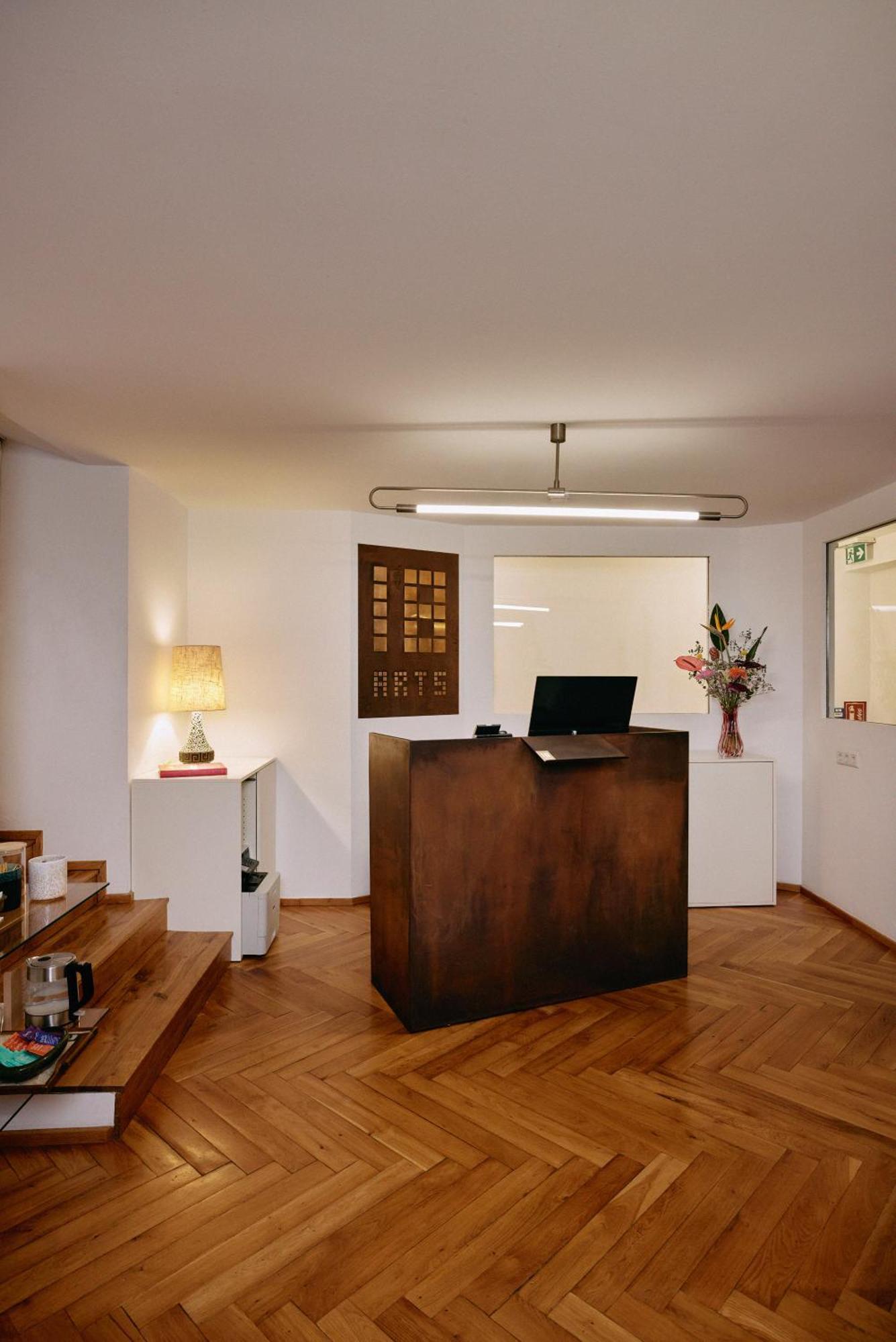 18Arts Hotel - Living In A Gallery! Colónia Exterior foto